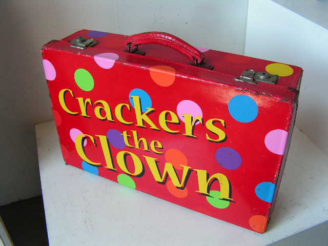 SUITCASE, Red - Crackers the Clown